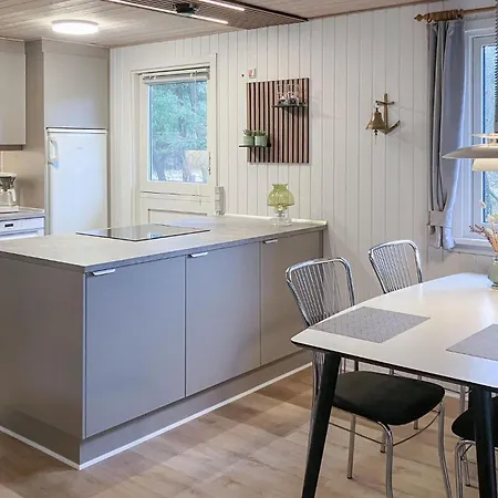 Belle Maison à Avec Wifi